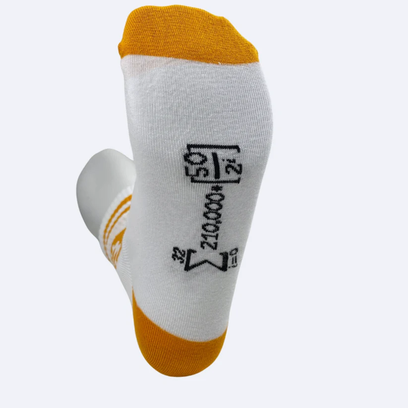 weiße Socken mit Bitcoin Motiv - Sohle